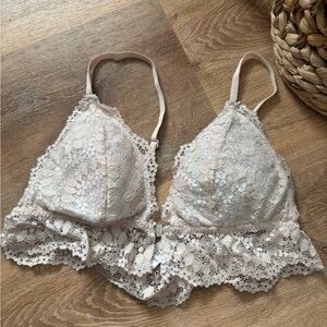 Garage Lace Bralette in Soft size medium
